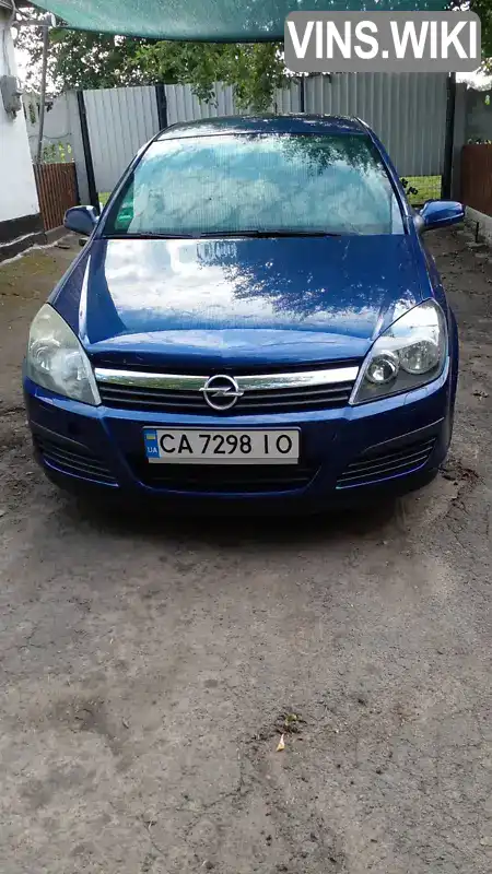 Хетчбек Opel Astra 2005 1.6 л. Ручна / Механіка обл. Закарпатська, Виноградів - Фото 1/12