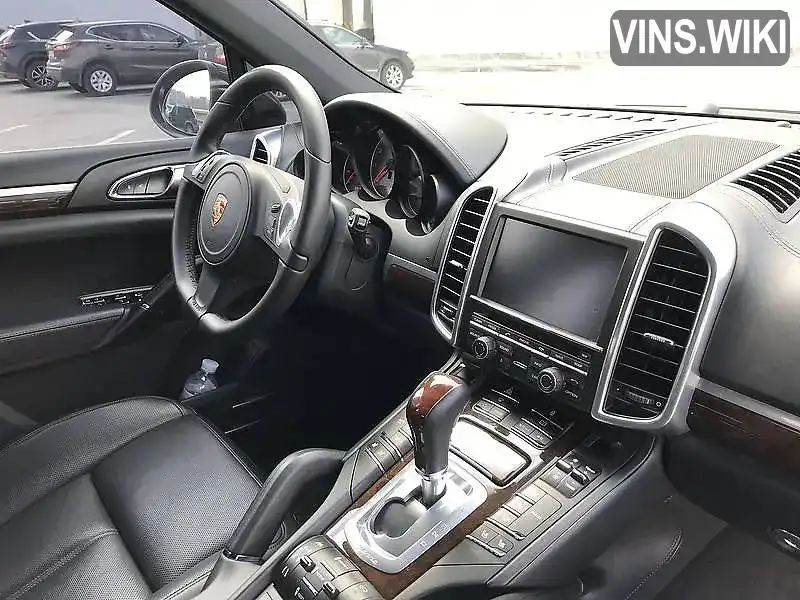 Позашляховик / Кросовер Porsche Cayenne 2012 4.8 л. Автомат обл. Дніпропетровська, Дніпро (Дніпропетровськ) - Фото 1/9