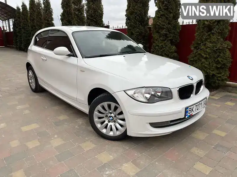 Хетчбек BMW 1 Series 2009 2 л. Ручна / Механіка обл. Рівненська, Рівне - Фото 1/21