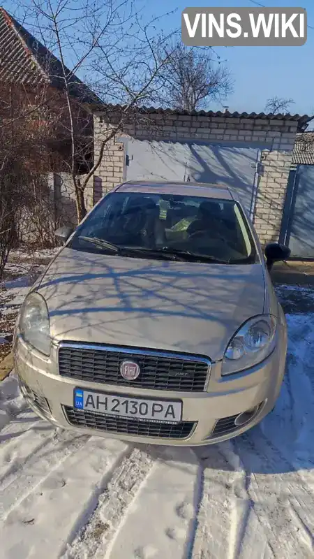 Седан Fiat Linea 2010 1.4 л. обл. Донецька, Краматорськ - Фото 1/8