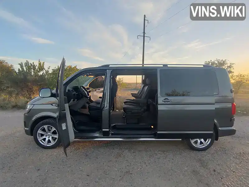 Минивэн Volkswagen Transporter 2016 2 л. Автомат обл. Одесская, Одесса - Фото 1/21