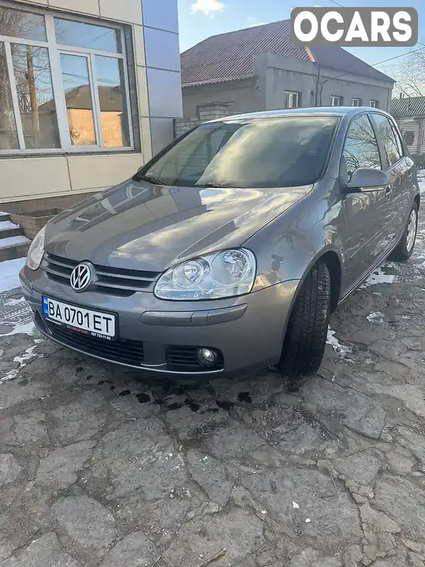 Хетчбек Volkswagen Golf 2008 1.6 л. Ручна / Механіка обл. Кіровоградська, Новоукраїнка - Фото 1/10