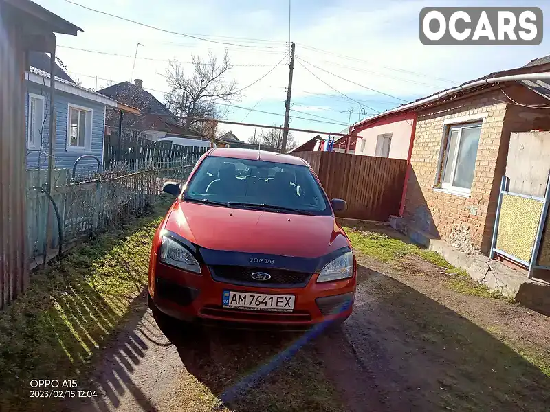 Хетчбек Ford Focus 2006 1.6 л. Ручна / Механіка обл. Житомирська, Коростень - Фото 1/11