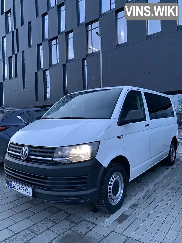 Мінівен Volkswagen Caravelle 2015 2 л. Ручна / Механіка обл. Рівненська, Рівне - Фото 1/21