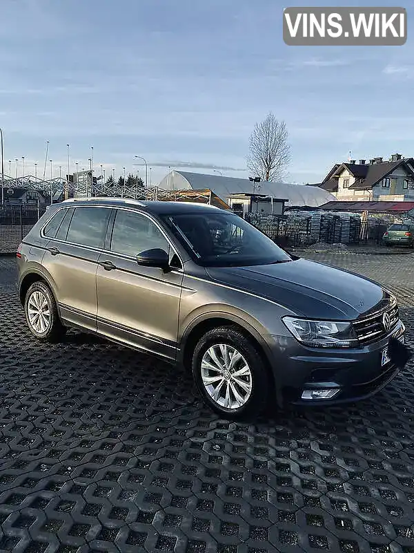 Внедорожник / Кроссовер Volkswagen Tiguan 2017 2 л. Автомат обл. Тернопольская, Теребовля - Фото 1/12