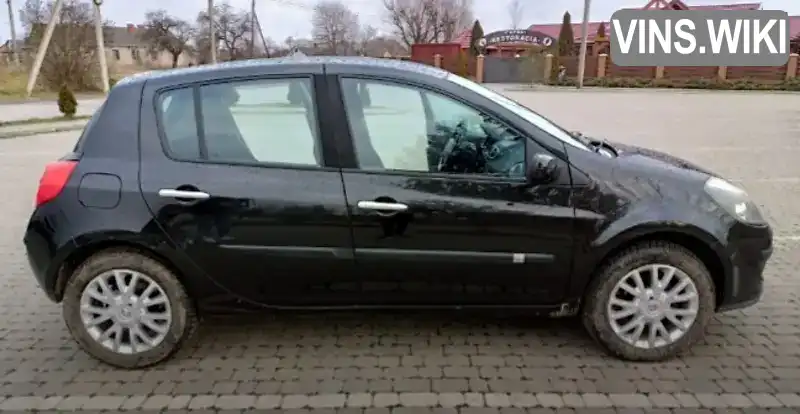 Хэтчбек Renault Clio 2006 1.6 л. Ручная / Механика обл. Волынская, Киверцы - Фото 1/8