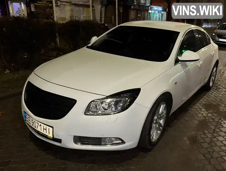 Седан Opel Insignia 2011 1.8 л. Ручна / Механіка обл. Миколаївська, Миколаїв - Фото 1/21