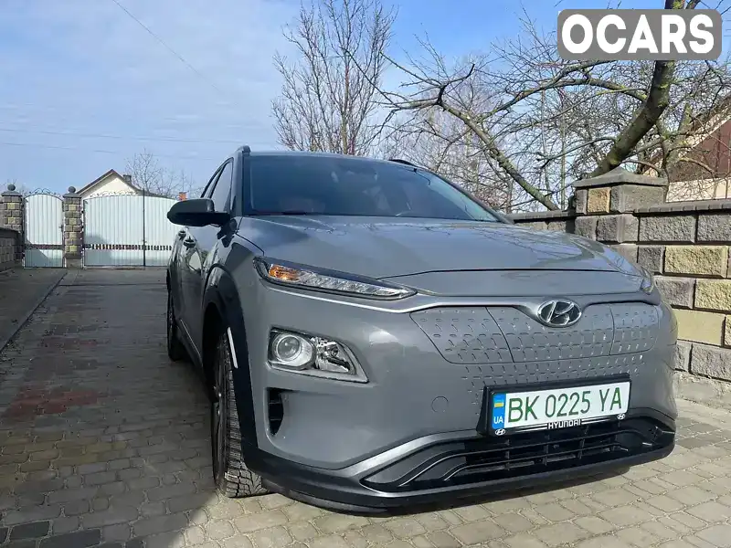 Позашляховик / Кросовер Hyundai Kona 2020 null_content л. Автомат обл. Рівненська, Володимирець - Фото 1/21