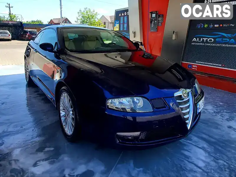 Купе Alfa Romeo GT 2006 2 л. Автомат обл. Київська, Київ - Фото 1/12