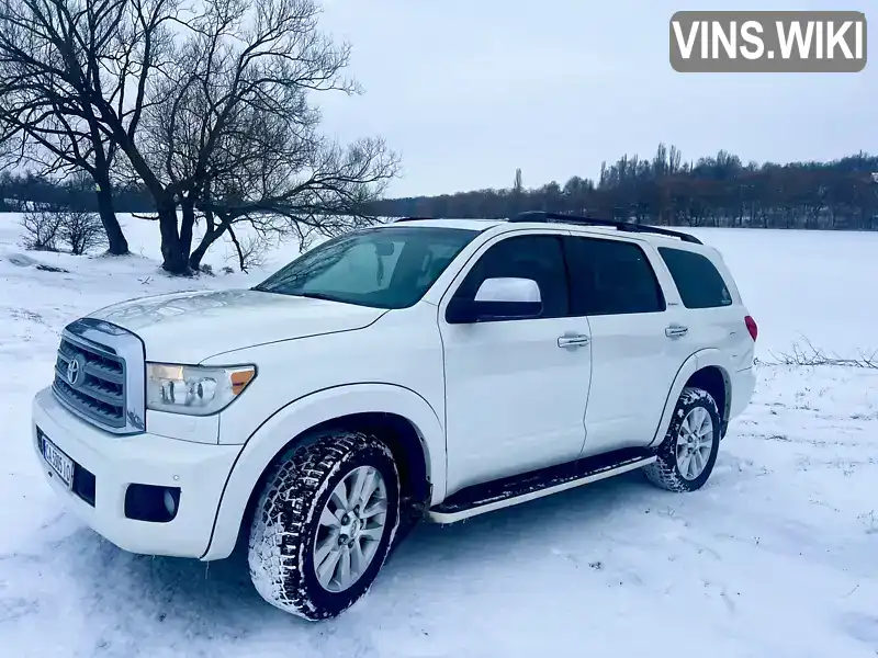 Позашляховик / Кросовер Toyota Sequoia 2013 5.7 л. Автомат обл. Черкаська, Умань - Фото 1/21