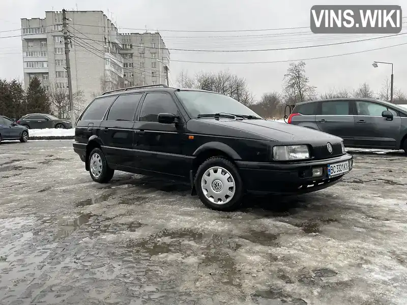 WVWZZZ31ZNB076553 Volkswagen Passat 1992 Універсал 2 л. Фото 2