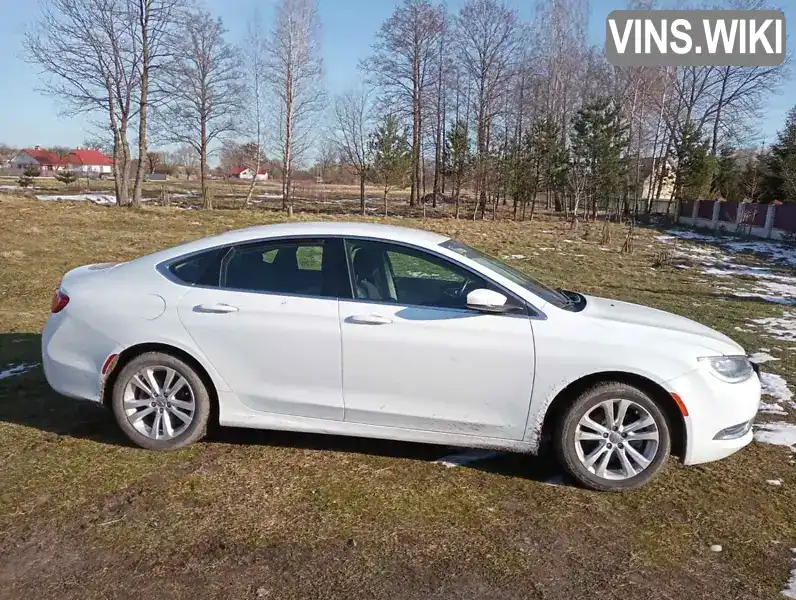 Седан Chrysler 200 2015 2.4 л. Автомат обл. Львівська, Червоноград - Фото 1/12