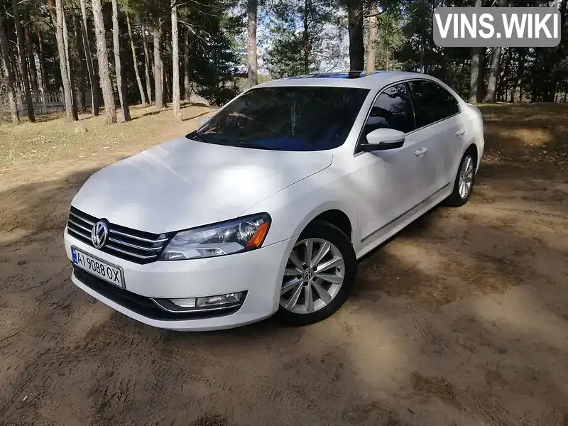 Седан Volkswagen Passat 2012 2.5 л. Автомат обл. Кіровоградська, Гайворон - Фото 1/21