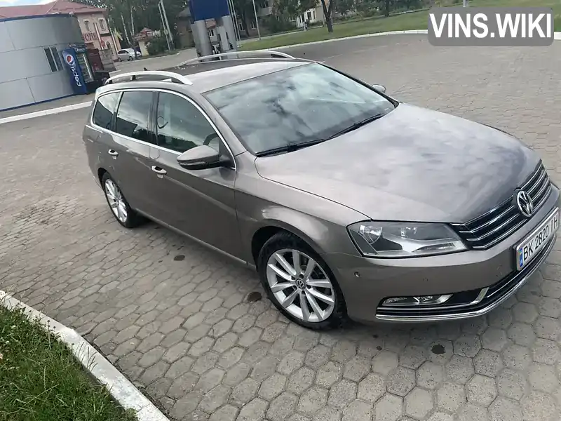 Універсал Volkswagen Passat 2011 2 л. Ручна / Механіка обл. Рівненська, Костопіль - Фото 1/14