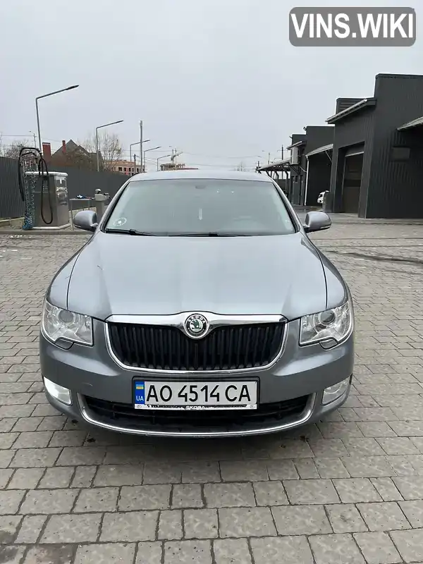 Ліфтбек Skoda Superb 2011 1.6 л. Ручна / Механіка обл. Закарпатська, Ужгород - Фото 1/21