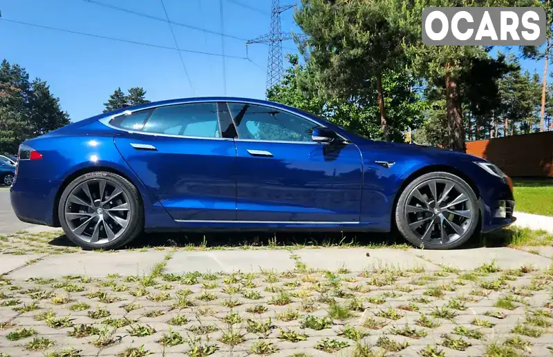 Лифтбек Tesla Model S 2019 null_content л. обл. Киевская, Киев - Фото 1/21