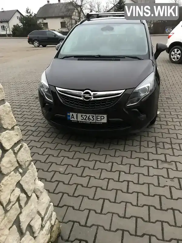 Минивэн Opel Zafira Tourer 2013 2 л. Ручная / Механика обл. Киевская, Киев - Фото 1/21