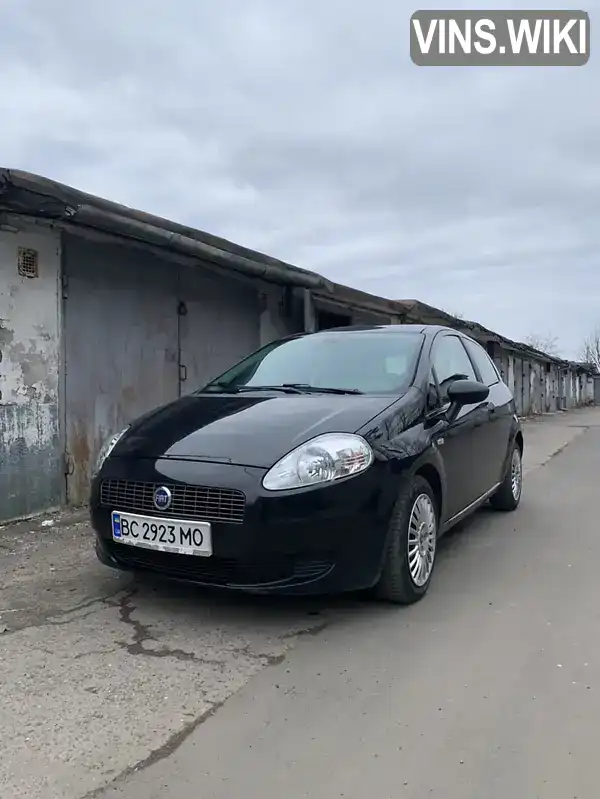 Хетчбек Fiat Grande Punto 2006 1.2 л. Ручна / Механіка обл. Львівська, Львів - Фото 1/19