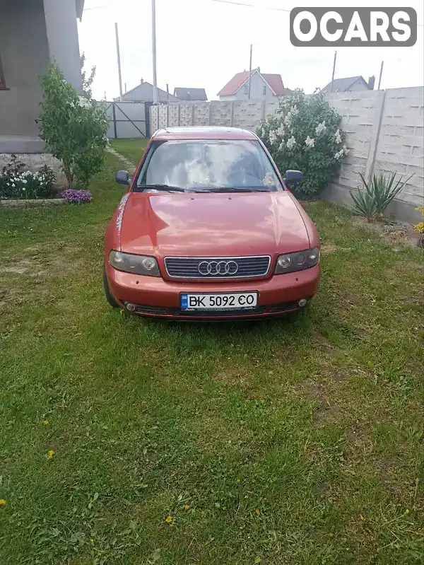 Седан Audi A4 1995 1.8 л. Ручна / Механіка обл. Київська, Боярка - Фото 1/21