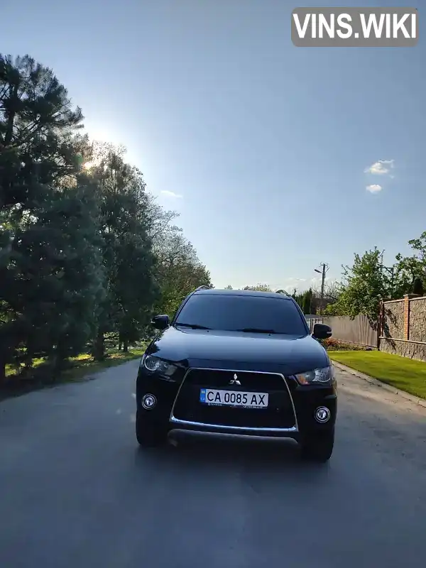 Позашляховик / Кросовер Mitsubishi Outlander 2011 2.4 л. Варіатор обл. Черкаська, Канів - Фото 1/21