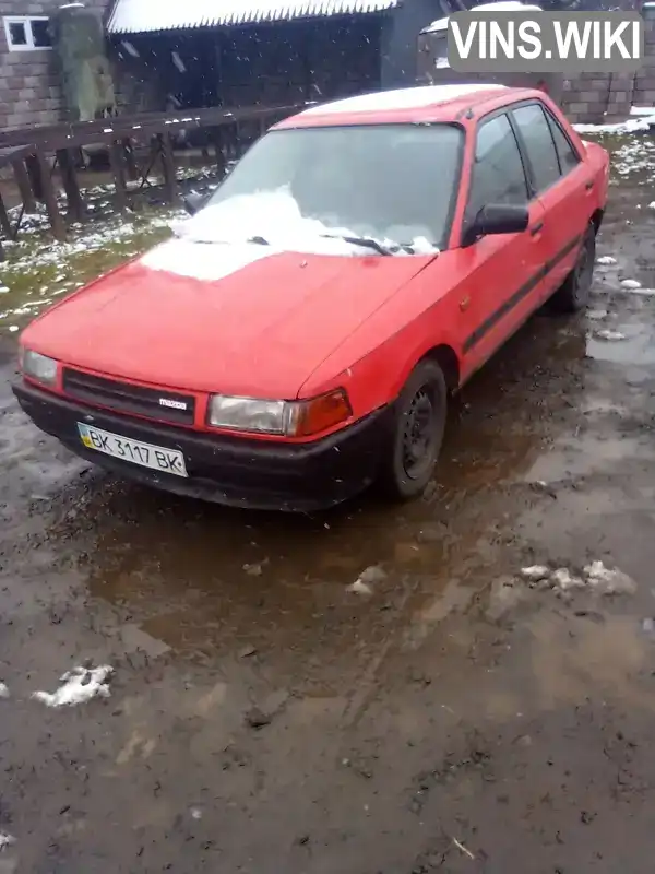 Седан Mazda 323 1990 1.5 л. Ручна / Механіка обл. Рівненська, Рівне - Фото 1/3