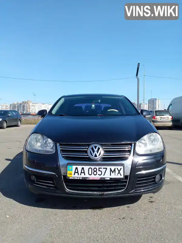 Седан Volkswagen Jetta 2006 1.6 л. Ручная / Механика обл. Киевская, Киев - Фото 1/11