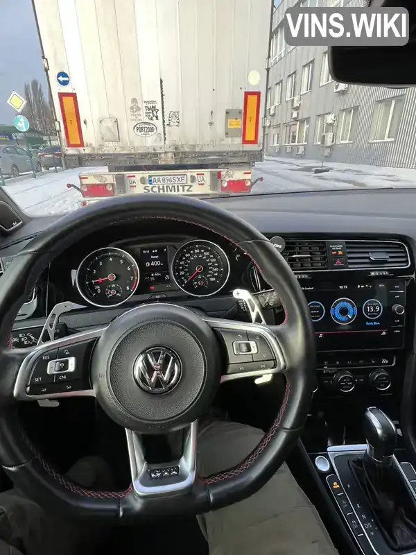 3VW447AU7JM255997 Volkswagen Golf GTI 2017 Хетчбек 2 л. Фото 3