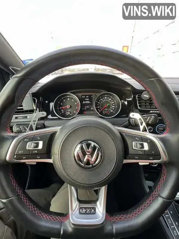 3VW447AU7JM255997 Volkswagen Golf GTI 2017 Хетчбек 2 л. Фото 5