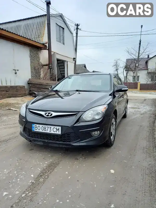 Хэтчбек Hyundai i30 2011 1.6 л. Ручная / Механика обл. Тернопольская, Тернополь - Фото 1/17