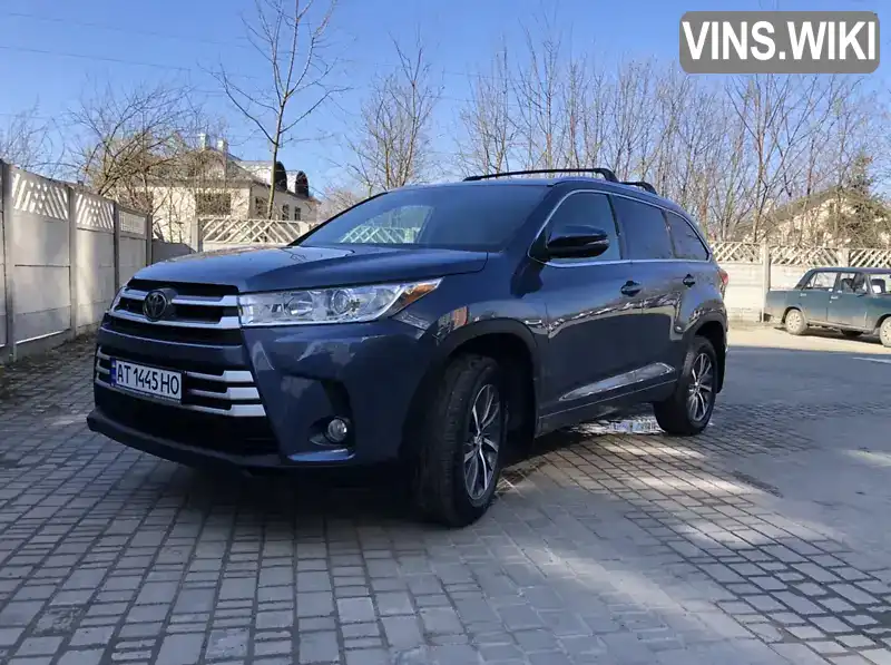 Внедорожник / Кроссовер Toyota Highlander 2017 3.5 л. Автомат обл. Ивано-Франковская, Ивано-Франковск - Фото 1/21