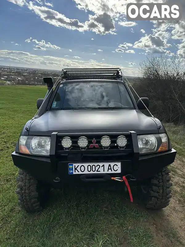 Внедорожник / Кроссовер Mitsubishi Pajero Wagon 2000 2.5 л. Ручная / Механика обл. Закарпатская, Ужгород - Фото 1/21