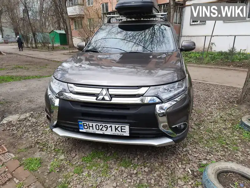 Внедорожник / Кроссовер Mitsubishi Outlander 2017 2.4 л. Вариатор обл. Одесская, Одесса - Фото 1/9