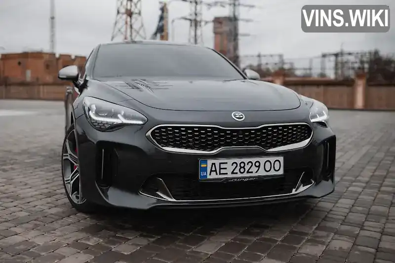 KNAE751CBJS001275 Kia Stinger 2017 Лифтбек 3.3 л. Фото 3