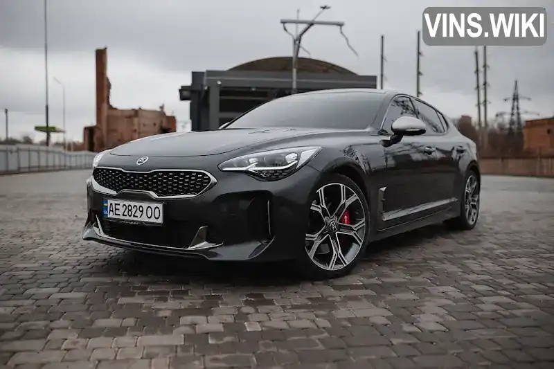 KNAE751CBJS001275 Kia Stinger 2017 Лифтбек 3.3 л. Фото 9