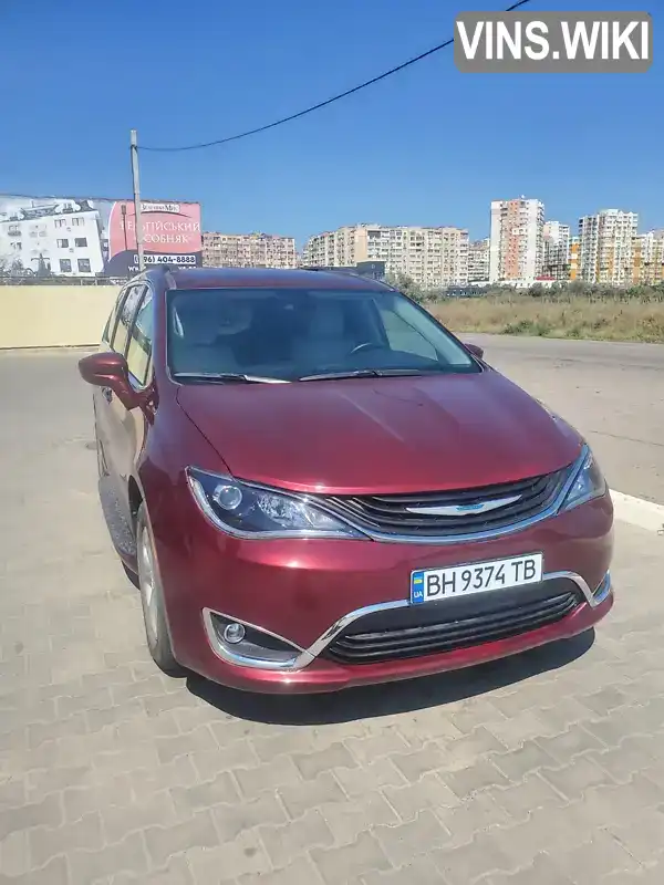 Минивэн Chrysler Pacifica 2017 3.6 л. Вариатор обл. Одесская, Одесса - Фото 1/15