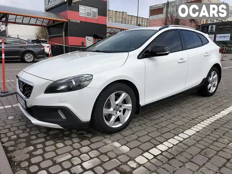 Хетчбек Volvo V40 2013 2.5 л. Автомат обл. Львівська, Львів - Фото 1/21