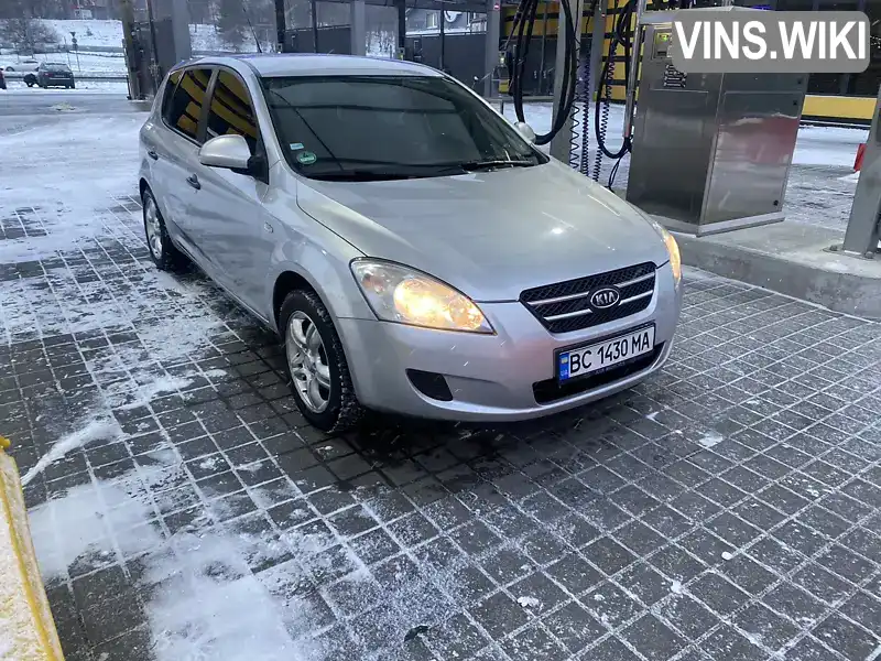 U5YFF24127L036823 Kia Ceed 2007 Хетчбек 1.4 л. Фото 1