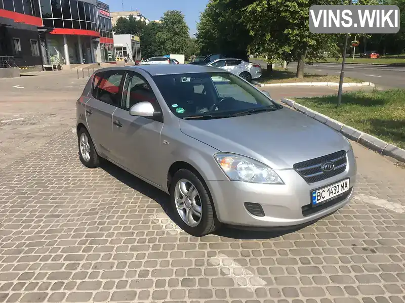 U5YFF24127L036823 Kia Ceed 2007 Хетчбек 1.4 л. Фото 2