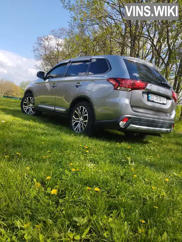 Позашляховик / Кросовер Mitsubishi Outlander 2018 2.4 л. обл. Кіровоградська, Кропивницький (Кіровоград) - Фото 1/10