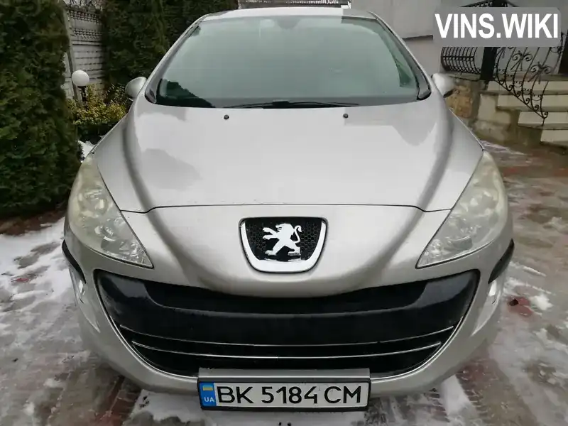 Хетчбек Peugeot 308 2008 1.6 л. Ручна / Механіка обл. Рівненська, Здолбунів - Фото 1/21