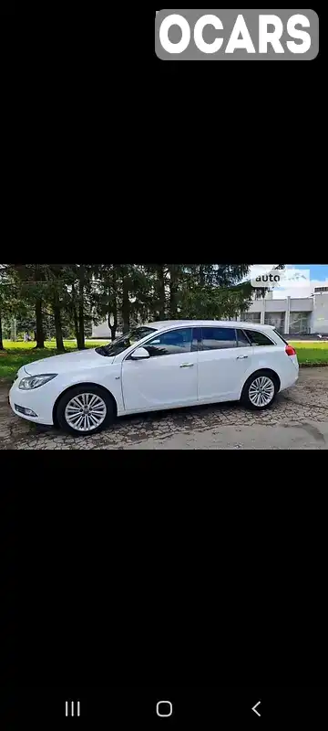 Универсал Opel Insignia 2012 2 л. Автомат обл. Черниговская, Чернигов - Фото 1/21