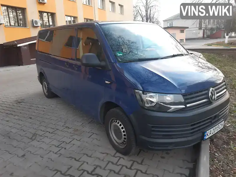 Минивэн Volkswagen Transporter 2017 2 л. Ручная / Механика обл. Киевская, Киев - Фото 1/14