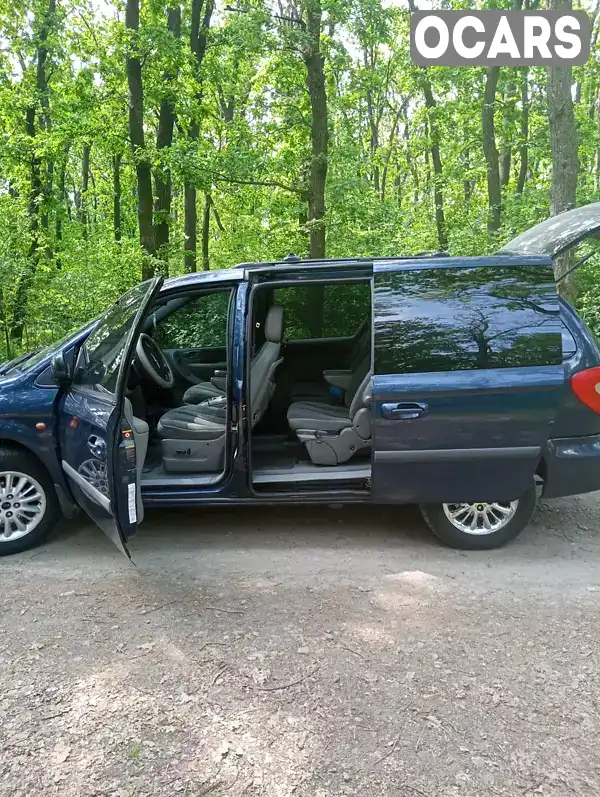 Минивэн Chrysler Voyager 2004 2.8 л. Автомат обл. Винницкая, Ладыжин - Фото 1/12