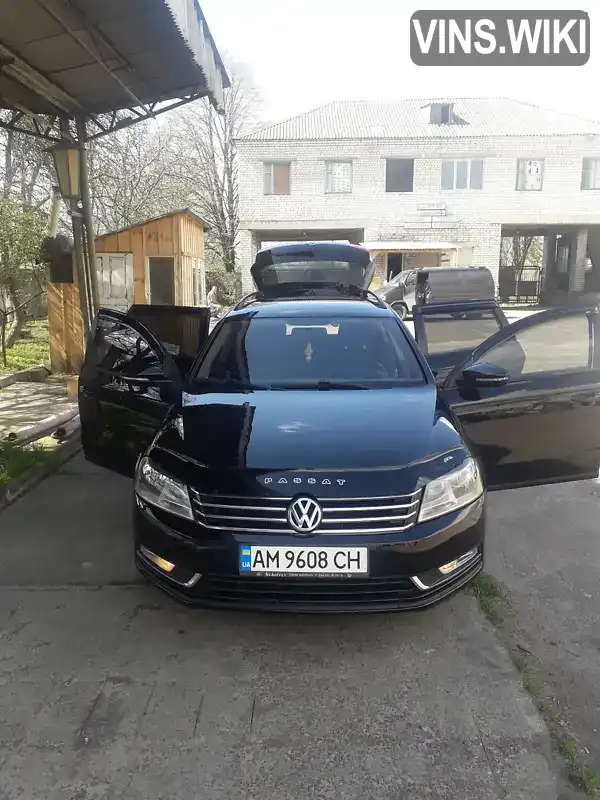 Универсал Volkswagen Passat 2012 2 л. Ручная / Механика обл. Житомирская, Коростень - Фото 1/21