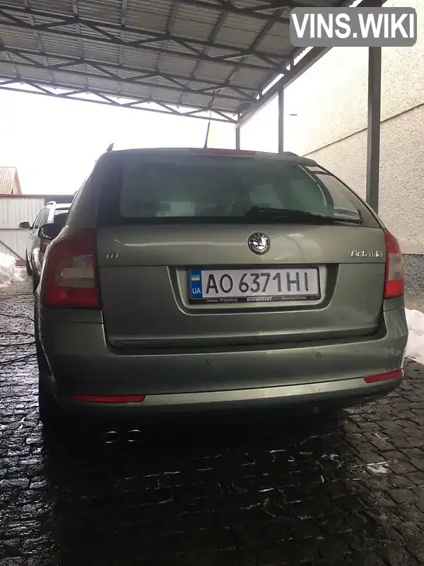 Универсал Skoda Octavia 2011 2 л. Ручная / Механика обл. Закарпатская, Хуст - Фото 1/5