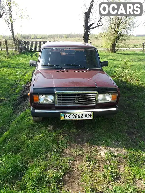 Седан ВАЗ / Lada 2107 2005 1.5 л. обл. Рівненська, Рокитне - Фото 1/8