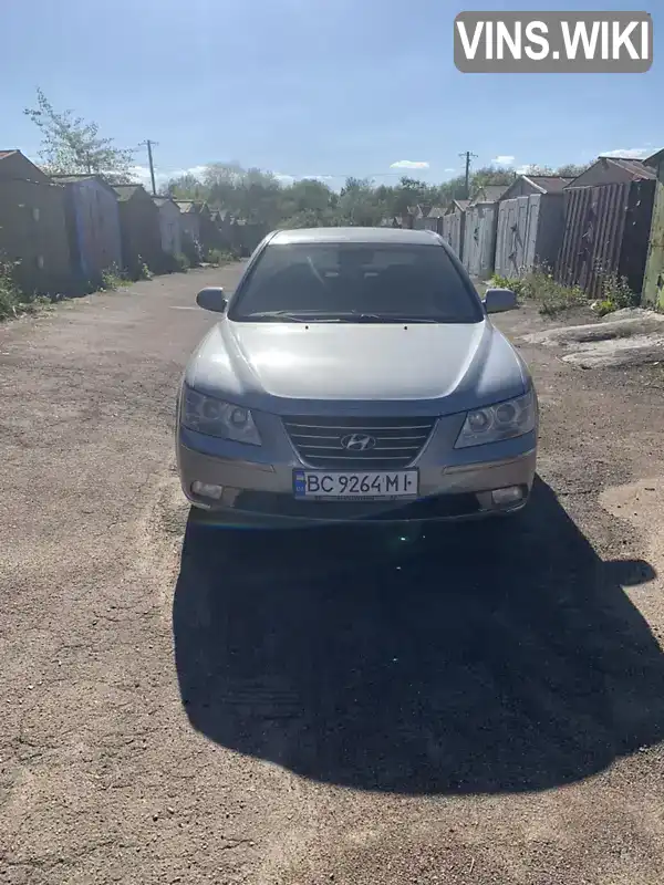 Седан Hyundai Sonata 2008 2 л. Типтронік обл. Львівська, Львів - Фото 1/21