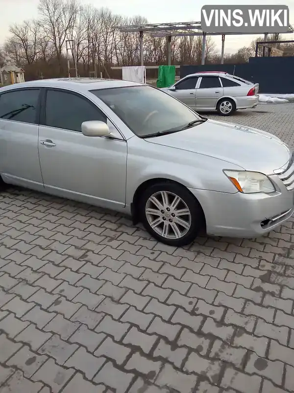 Седан Toyota Avalon 2007 3.5 л. Автомат обл. Чернівецька, Хотин - Фото 1/21