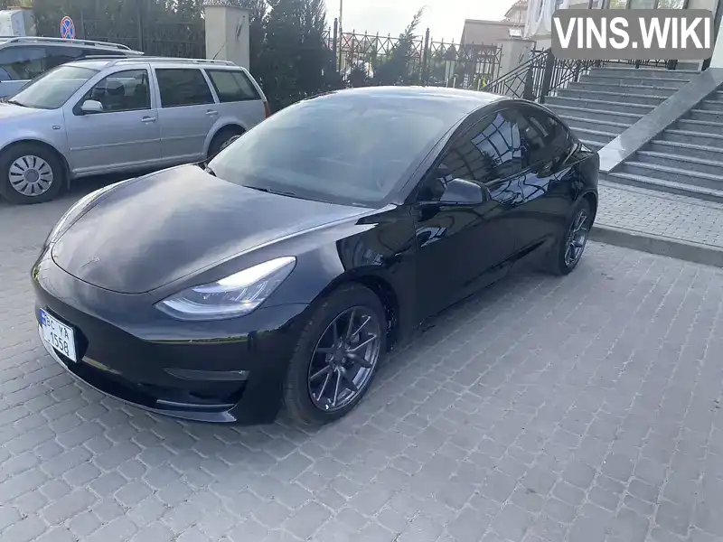 Седан Tesla Model 3 2019 null_content л. обл. Львівська, Червоноград - Фото 1/21