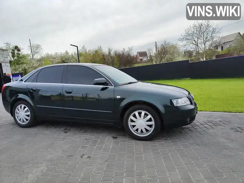 Седан Audi A4 2004 2 л. Ручна / Механіка обл. Київська, Фастів - Фото 1/21